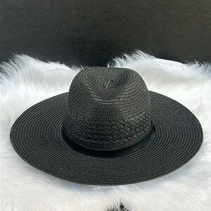 New GUESS Women's Black Hat